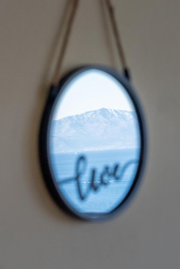 Stay Fly Kavala Bagian luar foto